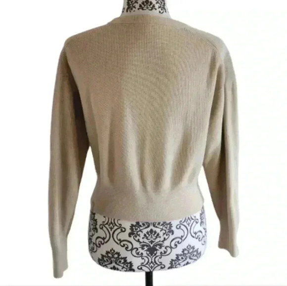 Lululemon Waist Length Crewneck  Sweater Prosecco Lemon Sorbet Cotton Women's 4 - Picture 4 of 13